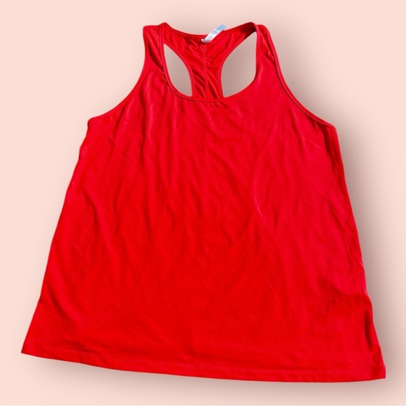 Fabletics‎ sleeveless running workout tank - Picture 1 of 4